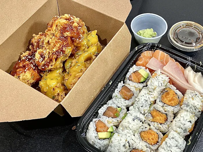 Mikado Crunchy Chicken & Sushi Picture 1
