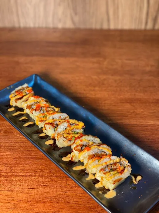 Mikado Crunchy Chicken & Sushi Picture 3