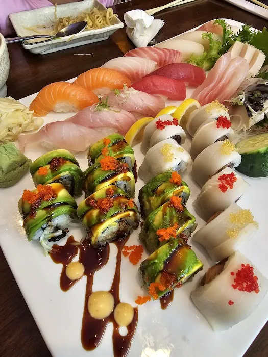 Yellowstone Sushi Cuisine Restaurant Picture 4
