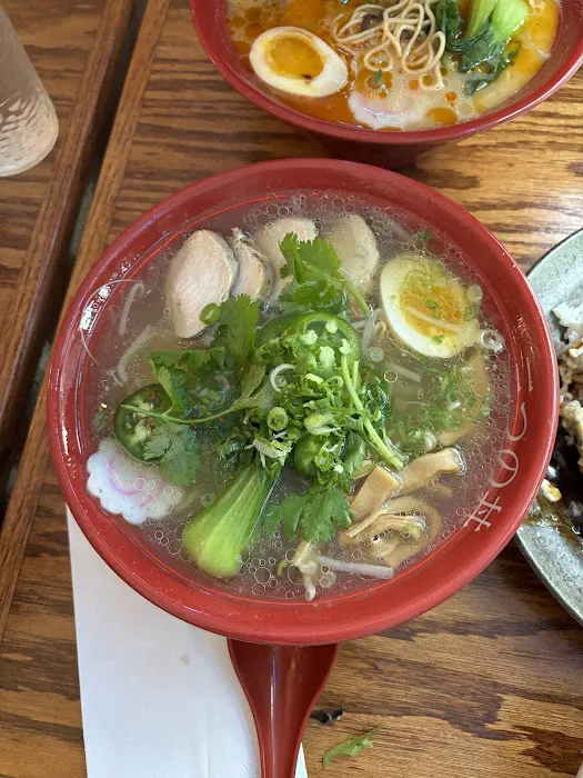 Three Bowls Ramen Picture 3