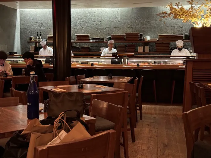 Blue Ribbon Sushi Bar & Grill - Columbus Circle Picture 5