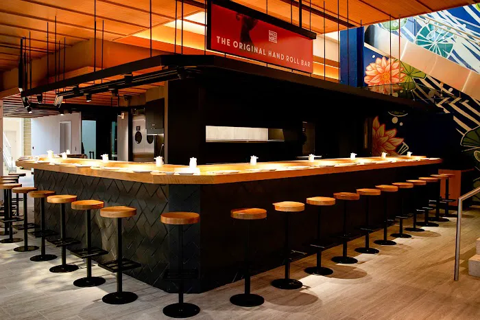 KazuNori: The Original Hand Roll Bar Picture 2