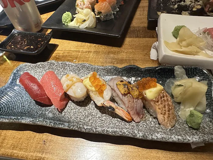 Osaka Fusion BBQ & Sushi 藏王居 です Picture 10