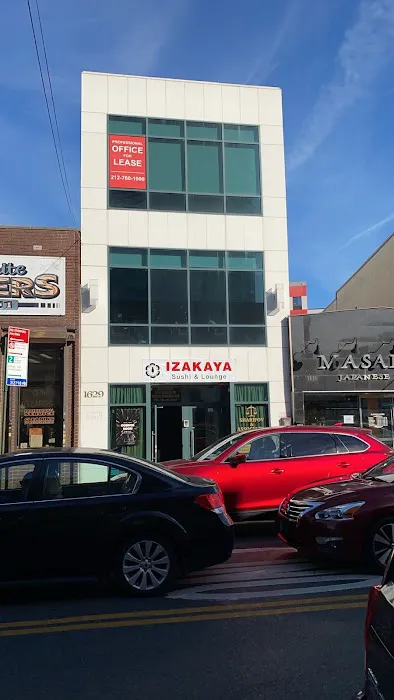 Izakaya Sushi & Lounge Picture 2