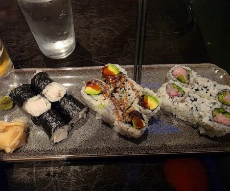 Izakaya Sushi & Lounge