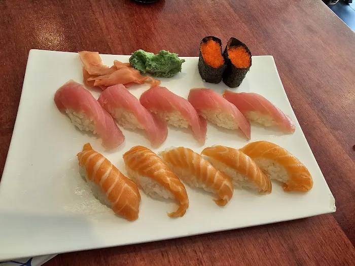 Sake Sushi Picture 5