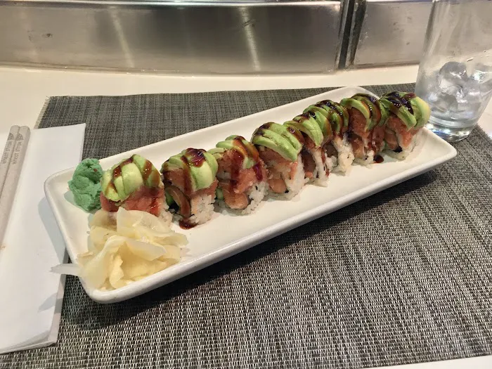 Deep Blue Sushi Picture 4