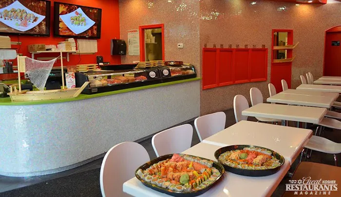 Sushi Fussion Picture 1