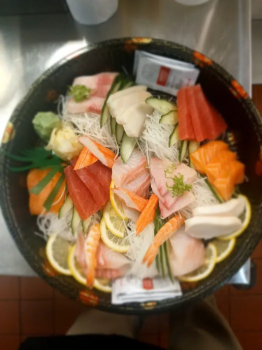 52nd Bro Sushi Picture 8
