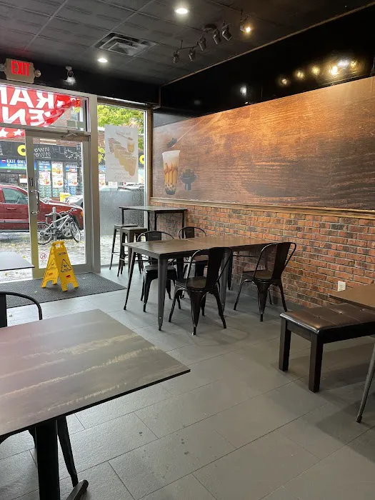 Pop Pot Noodle & Tea House Picture 1