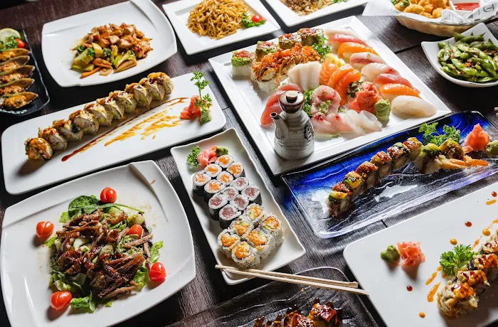 Momo Hibachi Steak House & Bar Picture 3