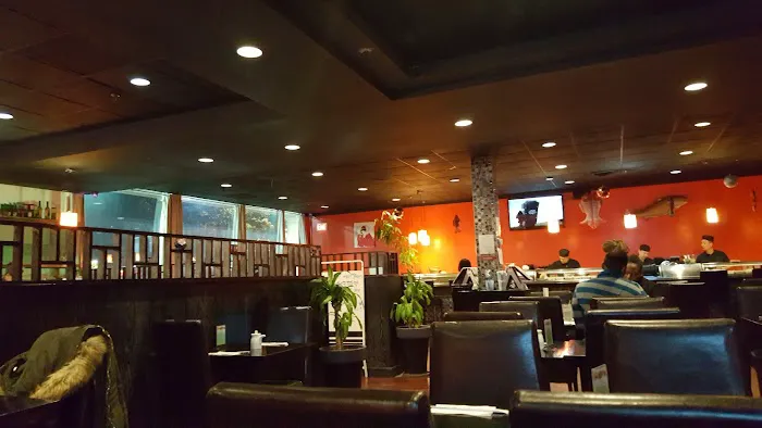 Tobiko Sushi Asian Bistro Picture 3