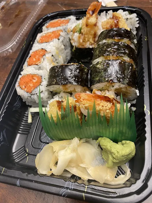 Tobiko Sushi Asian Bistro Picture 8