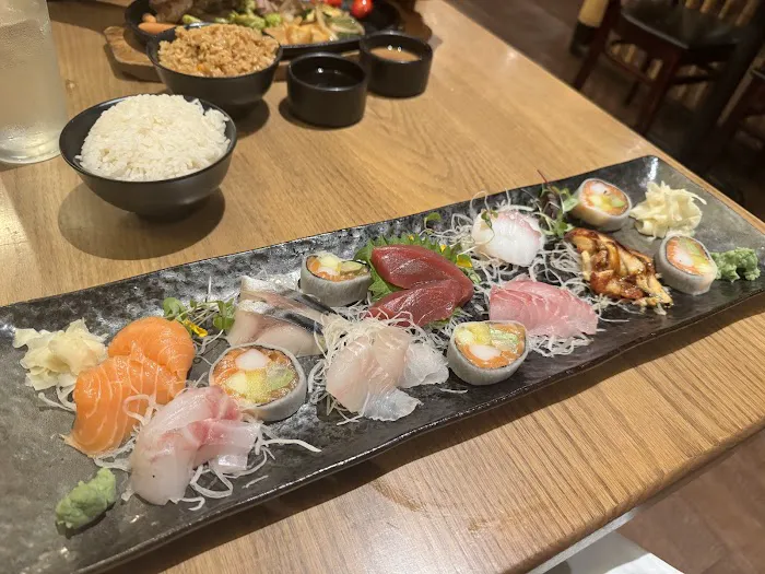 Inatome Japanese Steak + Sushi Picture 6