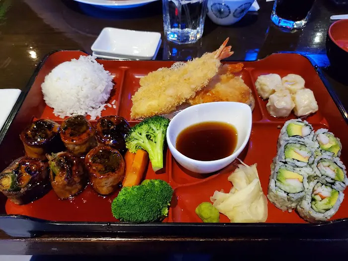 Kumo Sushi Restaurant Picture 6