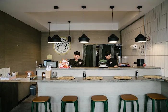 Moshi Moshi Sushi And Ramen (LBNY) Picture 1