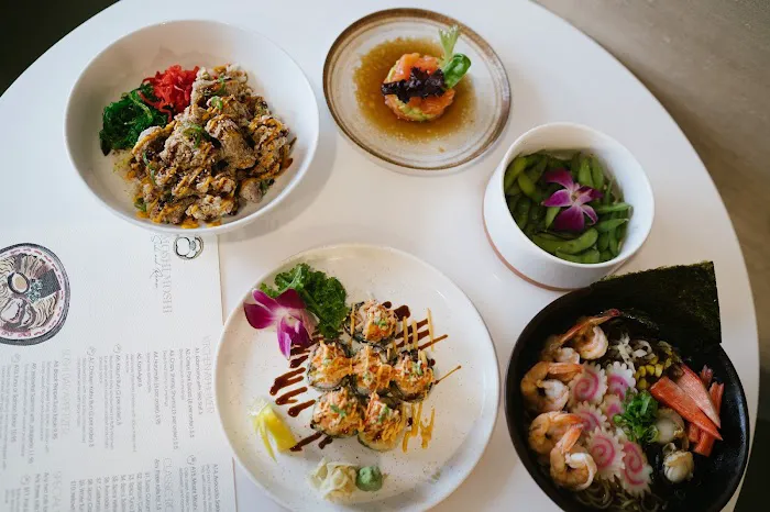 Moshi Moshi Sushi And Ramen (LBNY) Picture 4