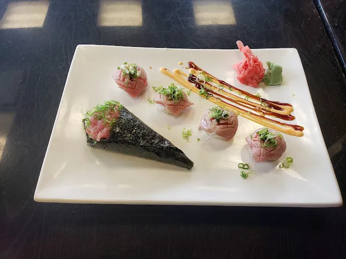 Oma's Sushi and Grill Picture 10