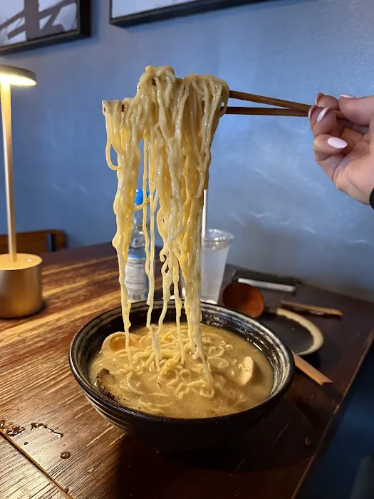 Meet Izakaya Ramen & Bar Picture 3