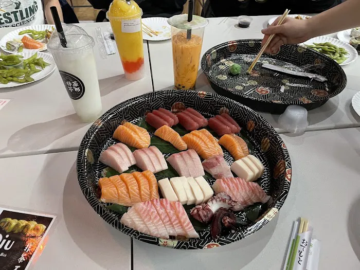 Qiu Sushi and Tea Bar Picture 8