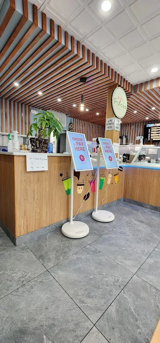 Poke Frisee ( ROCKVILLE CENTRE) Picture 8