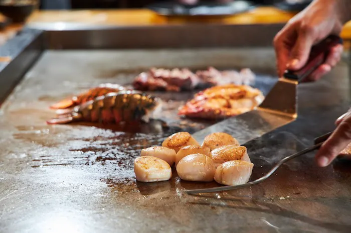 The Angle. Steak. Seafood. Bar. Picture 2
