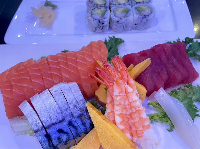 Nova Asian Bistro Picture 3