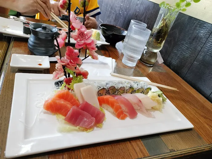 Nami Kitchen Picture 6
