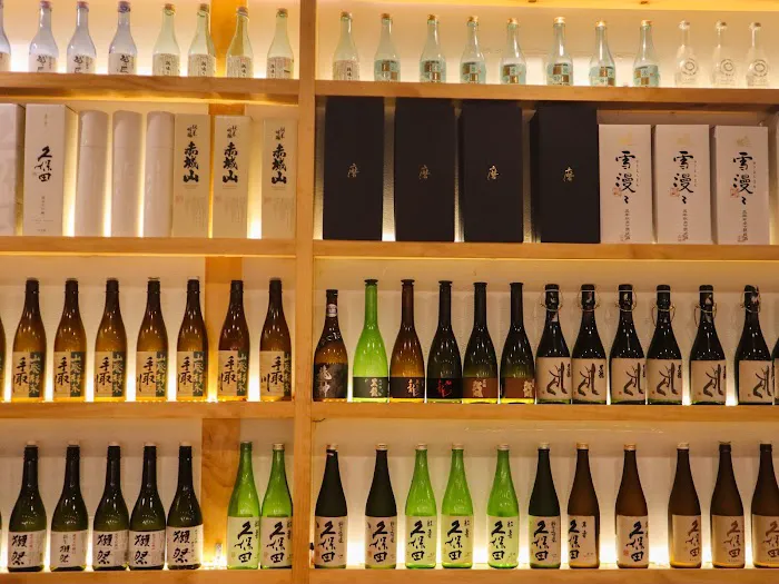 Kakurega Sushi Picture 1