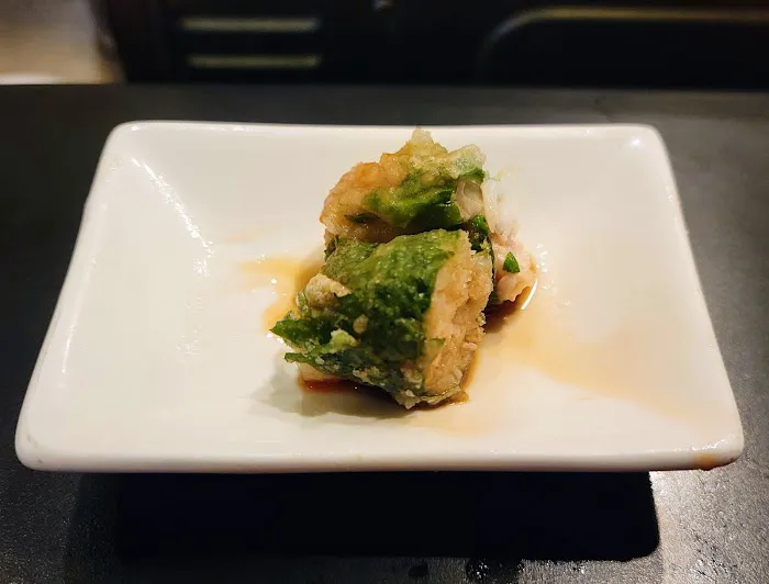 Tanoshi Sushi Sake Bar Picture 9