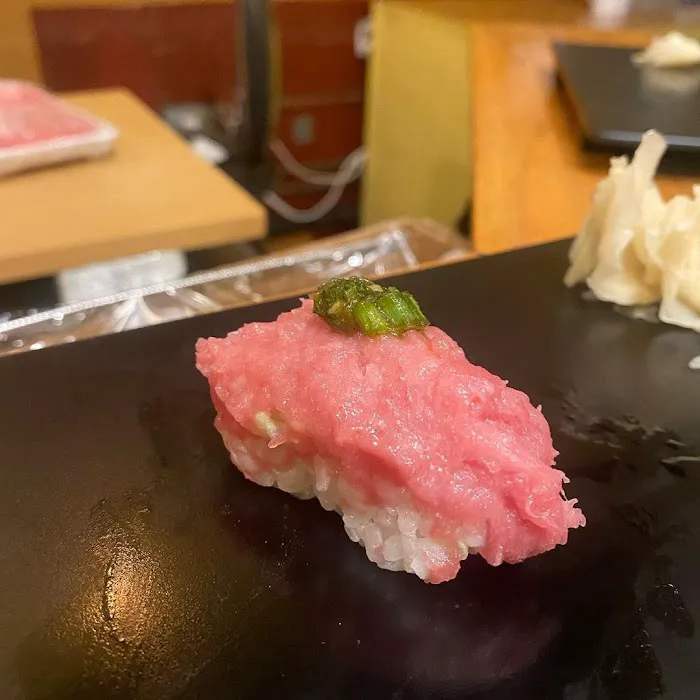 Tanoshi Sushi Sake Bar Picture 10