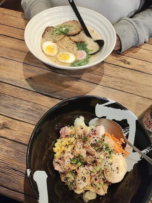 Sukiya Ramen & Poke Picture 4