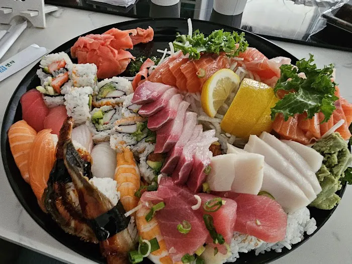 Northern Sushi Picture 6