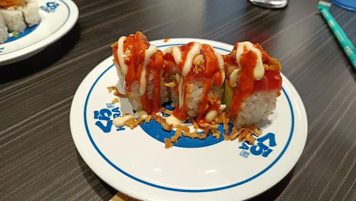 Kura Revolving Sushi Bar Picture 4