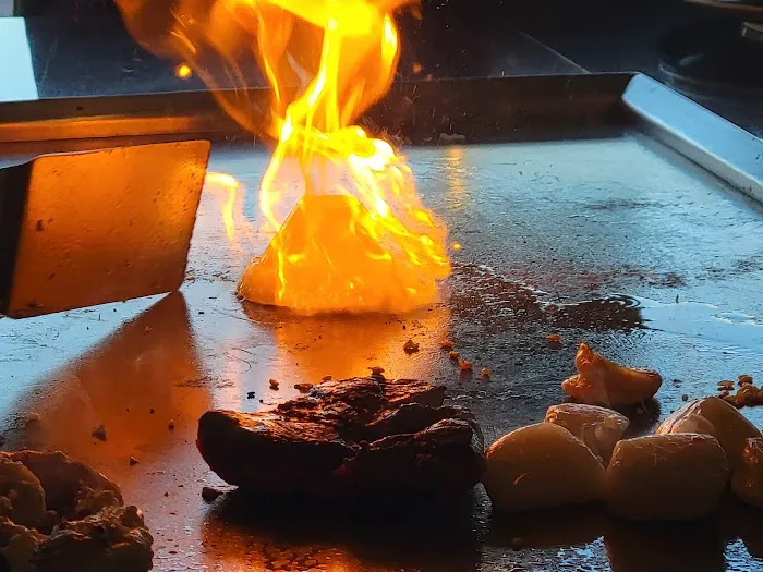 FYHRE Hibachi Sushi Lounge Picture 9