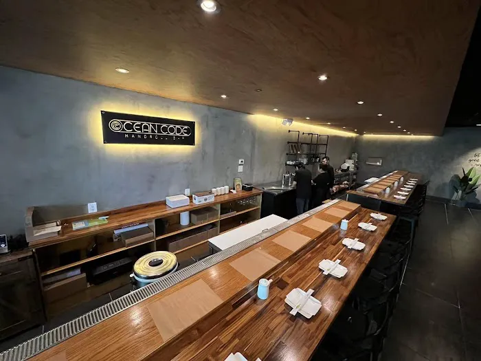 Ocean Code Handroll Bar Picture 2