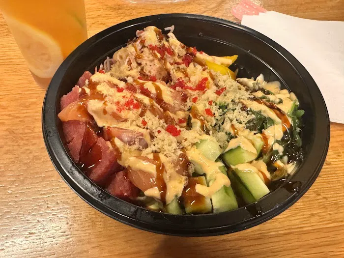 Aloha Sushi Picture 9