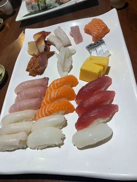 Sushi Palace Picture 3