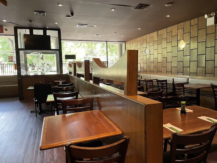 Sushi Palace Picture 2