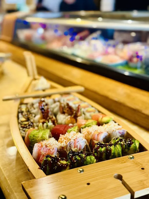 Sushi Palace Picture 7