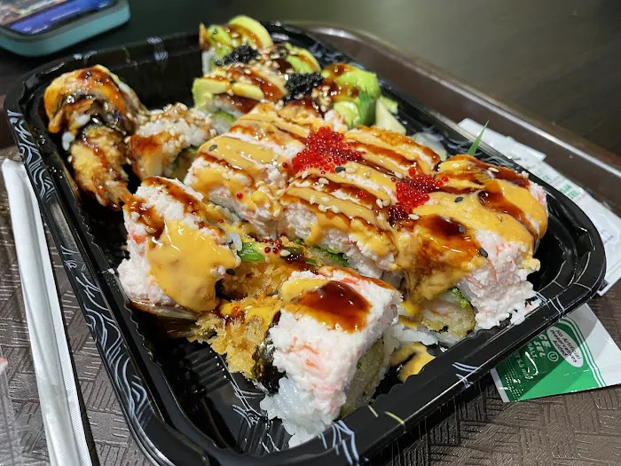 River Sushi Picture 2