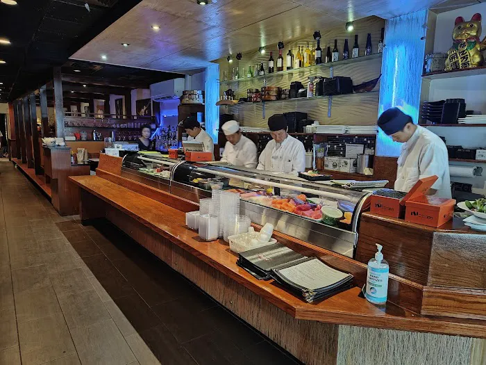 Bonsai Japanese Cuisine Picture 3