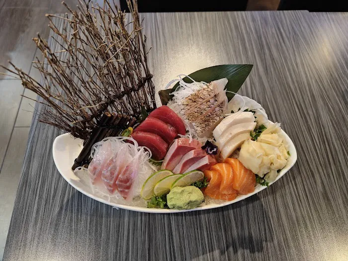 Bonsai Japanese Cuisine Picture 7