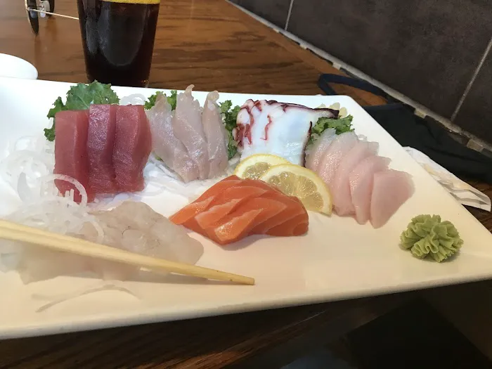 Tai Show Sushi Picture 8