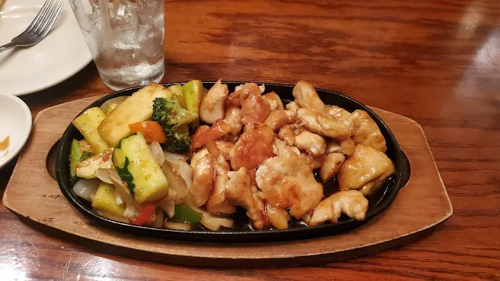 Tai Show Sushi Picture 9