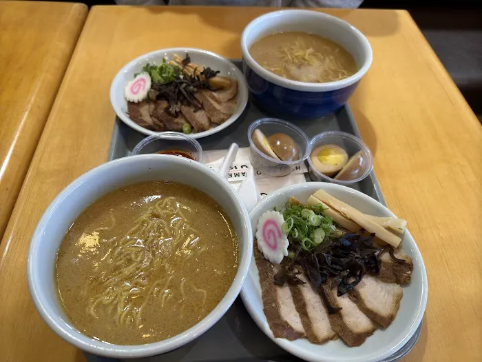 Hokkaido Ramen Santouka Picture 8