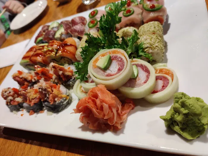 Akebono Fusion Sushi Picture 9