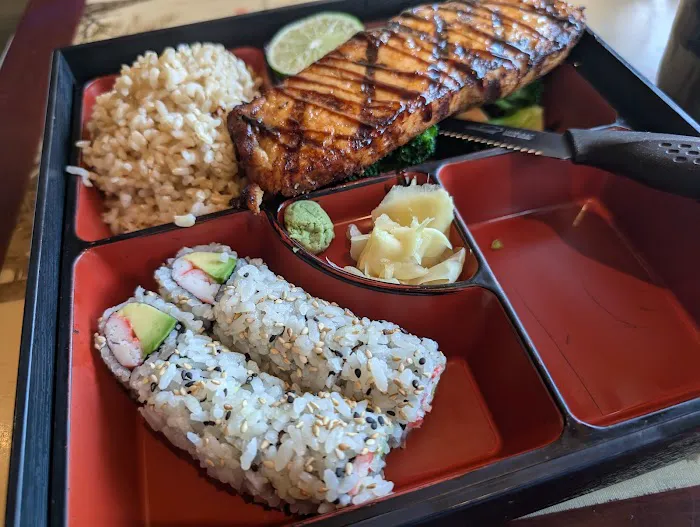 Asian Fusion and Sushi Picture 4