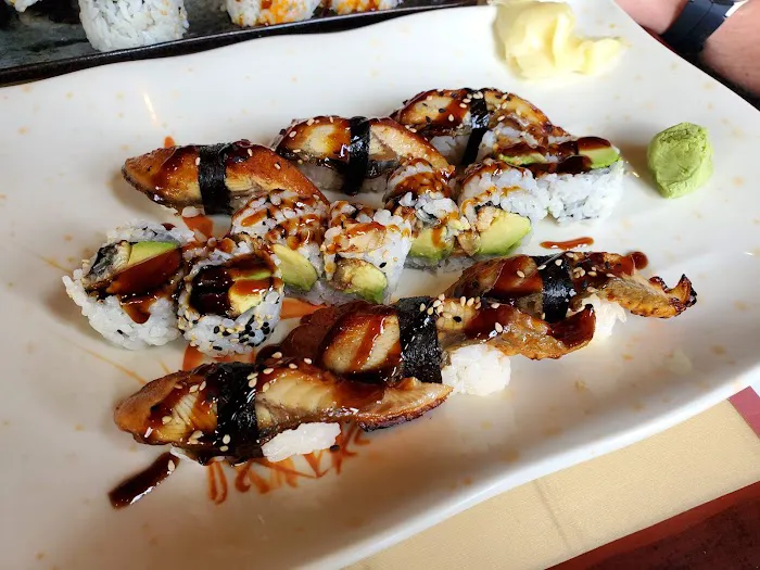 Asian Fusion and Sushi Picture 7