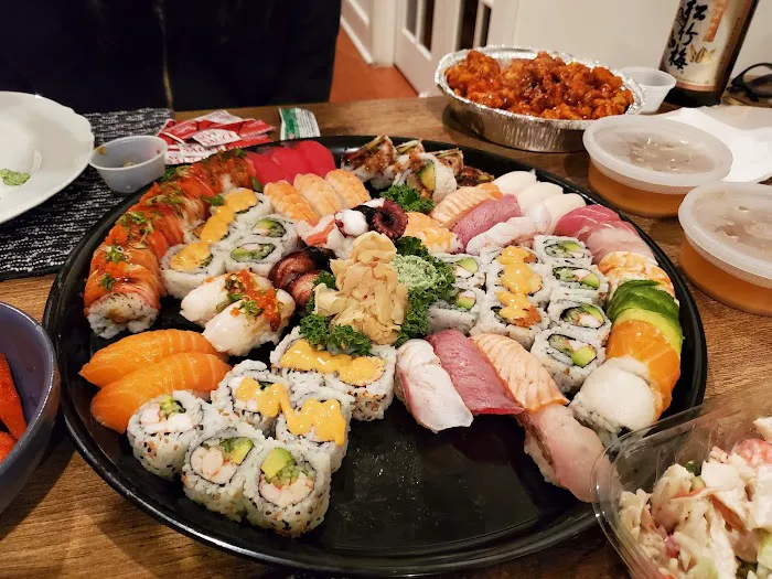 LOL Sushi Picture 1